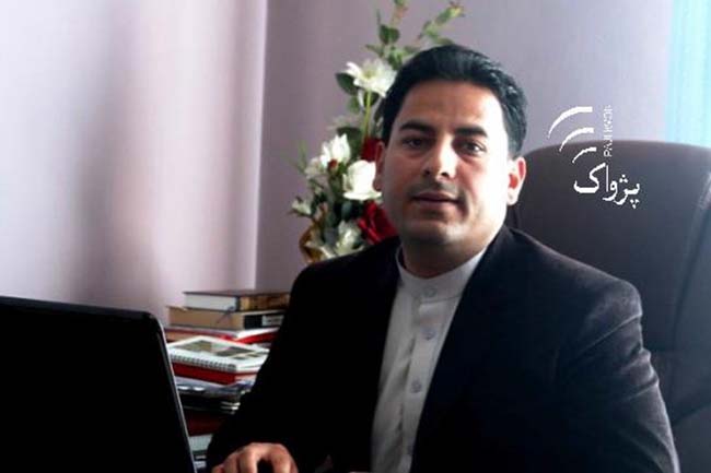 جوان افغان به عنوان یکی از 